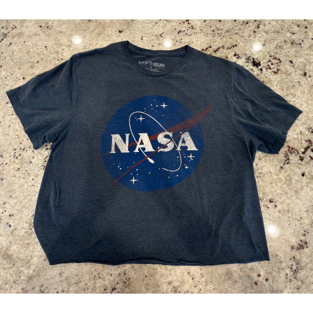 NASA Graphic Cropped T-Shirt Size M Fifth Sun Space Logo Tee